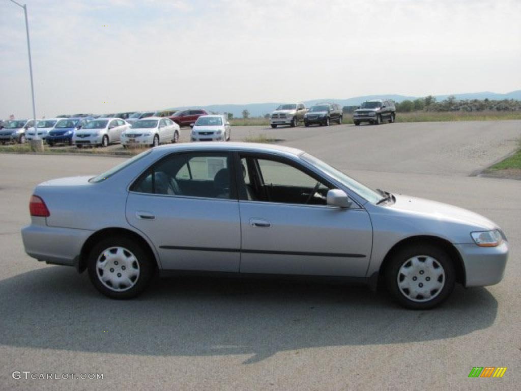 1999 Accord LX Sedan - Satin Silver Metallic / Gray photo #12
