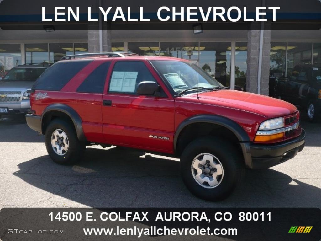 2004 Blazer LS ZR2 4x4 - Victory Red / Graphite Gray photo #1