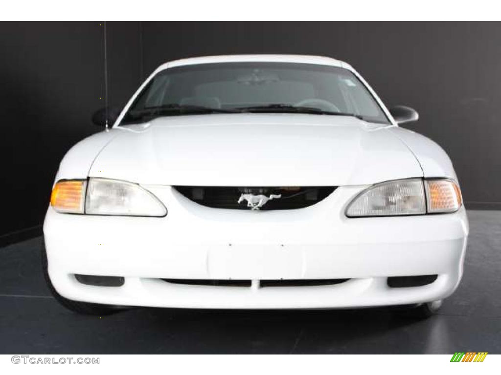 1994 Mustang V6 Convertible - Crystal White / Grey photo #3