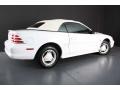 1994 Crystal White Ford Mustang V6 Convertible  photo #23