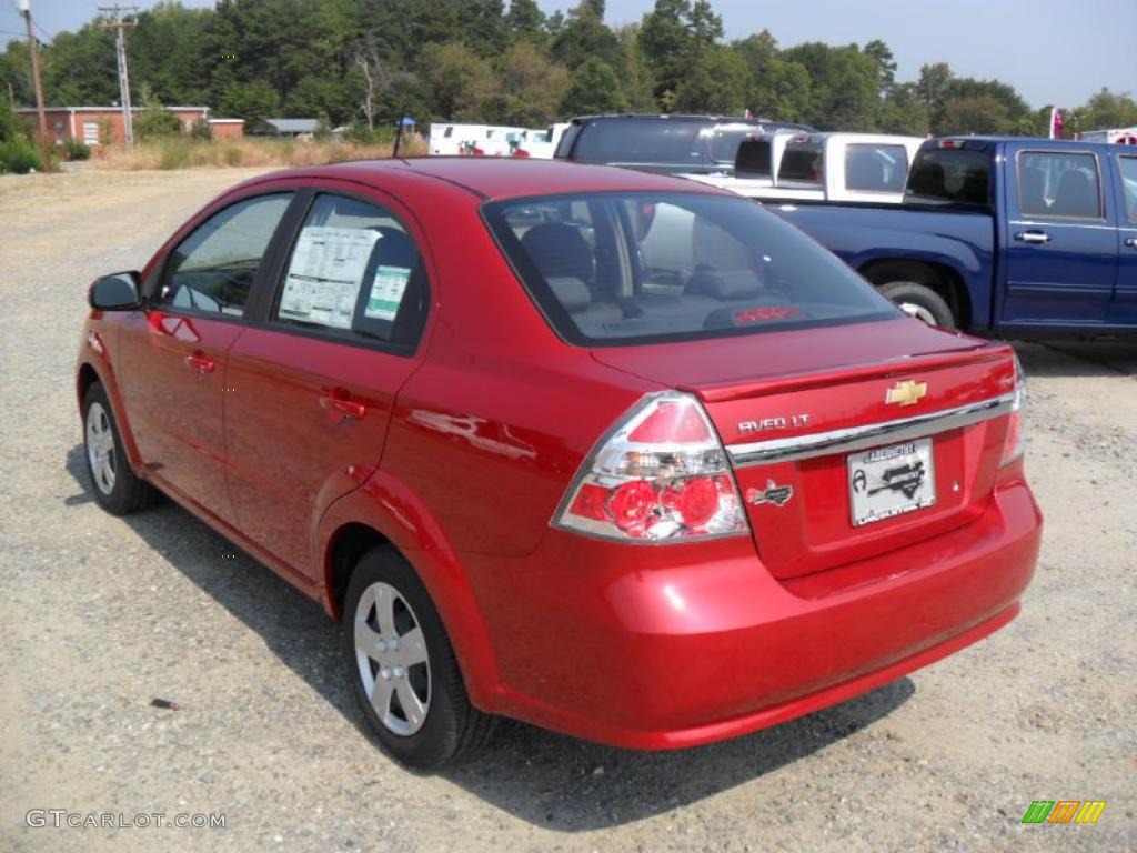 2010 Aveo LT Sedan - Sport Red / Charcoal photo #2