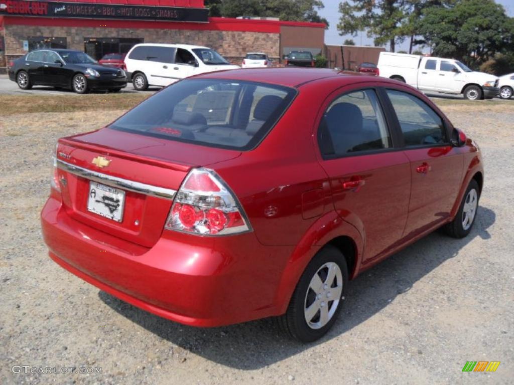 2010 Aveo LT Sedan - Sport Red / Charcoal photo #4