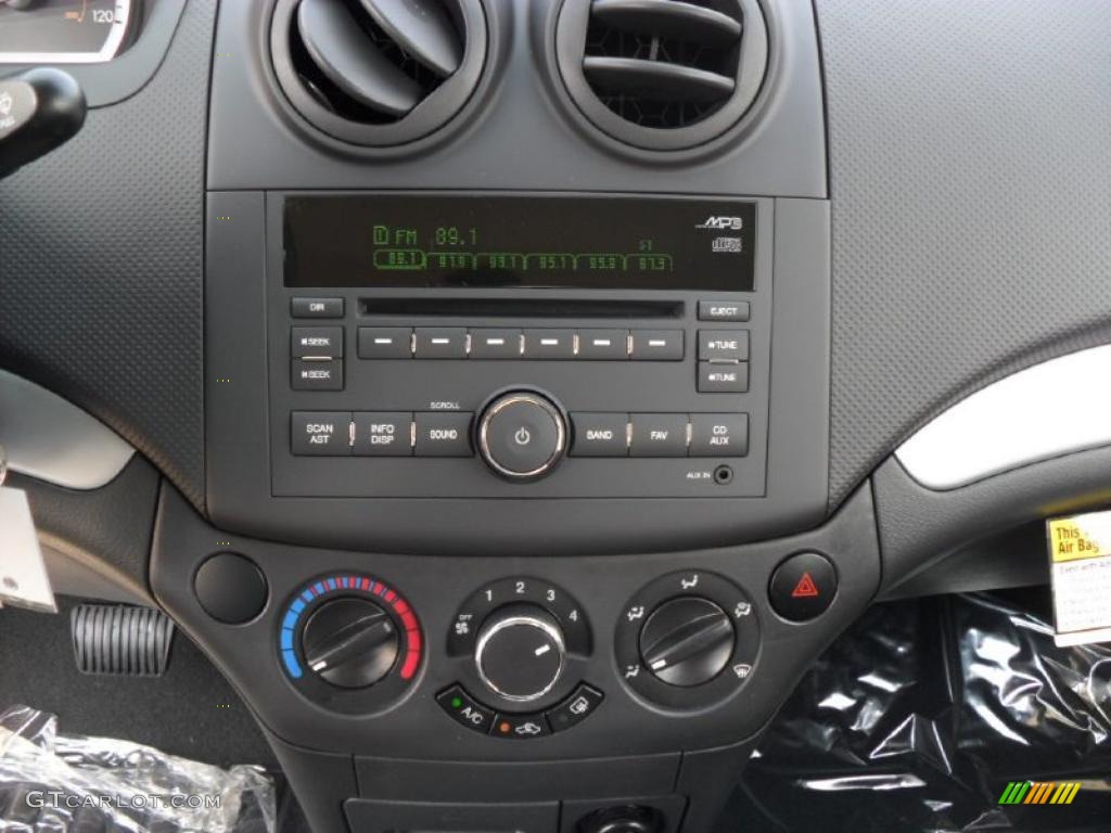 2010 Aveo LT Sedan - Sport Red / Charcoal photo #12