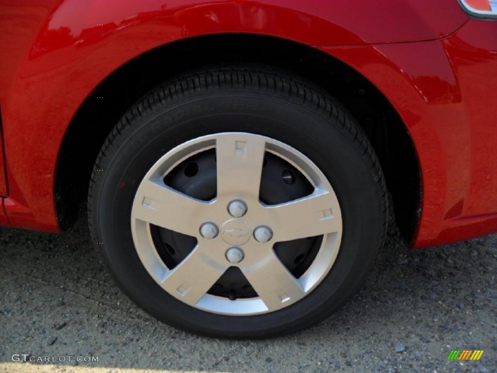 2010 Aveo LT Sedan - Sport Red / Charcoal photo #23