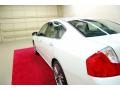 Ivory Pearl - M 35 Sport Sedan Photo No. 8