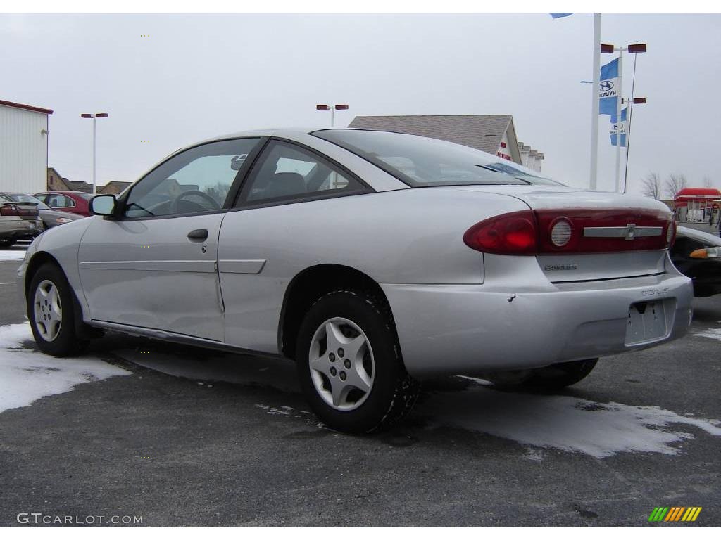 2003 Cavalier Coupe - Ultra Silver Metallic / Graphite Gray photo #4