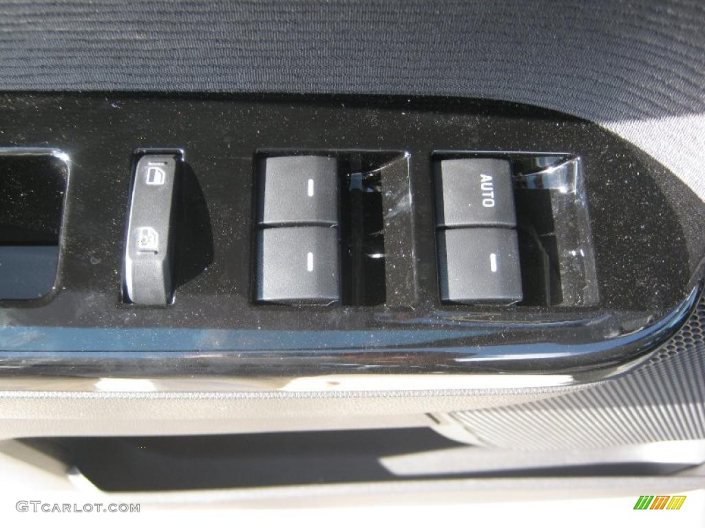 2011 Tribute i Touring - Tuxedo Black / Charcoal photo #16