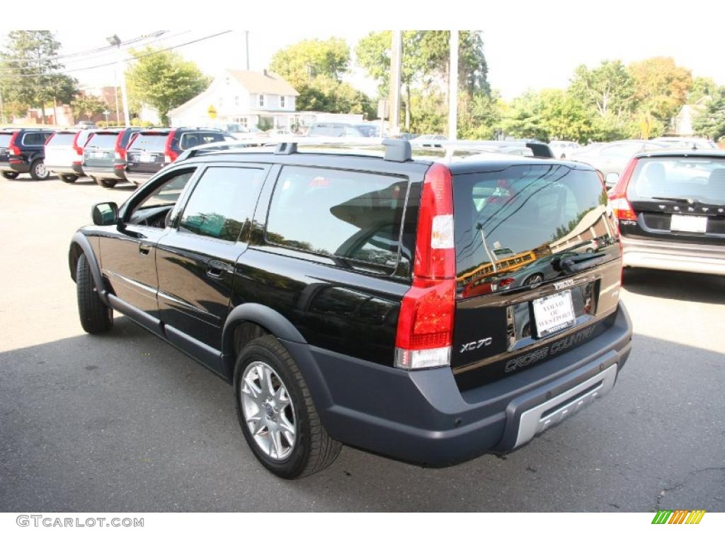 2007 XC70 AWD Cross Country - Black / Taupe photo #2