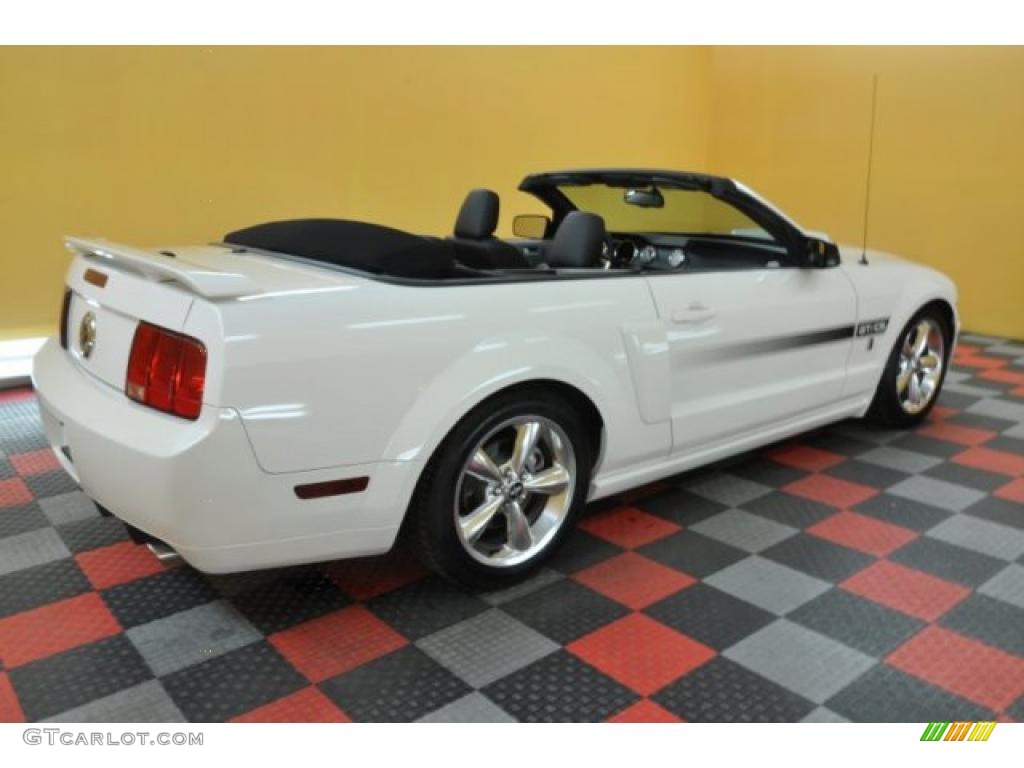 2009 Mustang GT/CS California Special Convertible - Performance White / Black/Dove photo #8