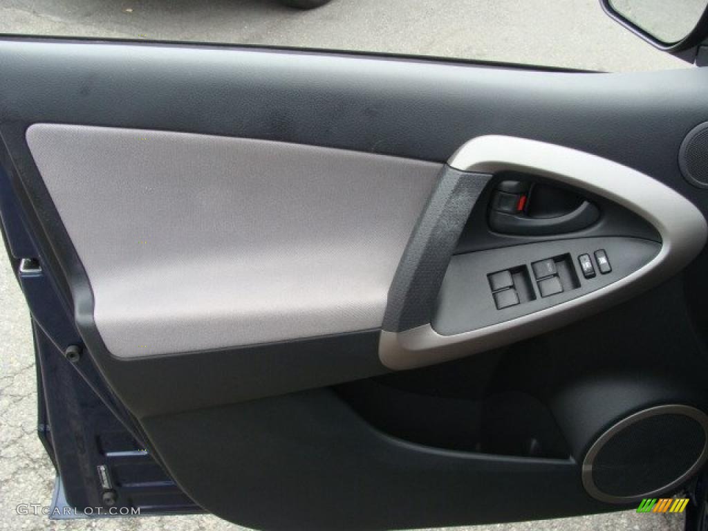 2007 RAV4 4WD - Nautical Blue Metallic / Ash Gray photo #6