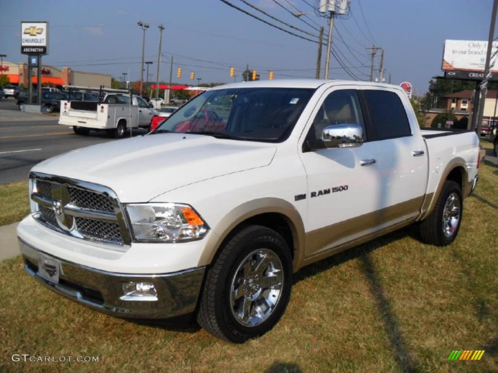 2011 Ram 1500 Laramie Crew Cab - Bright White / Light Pebble Beige/Bark Brown photo #1