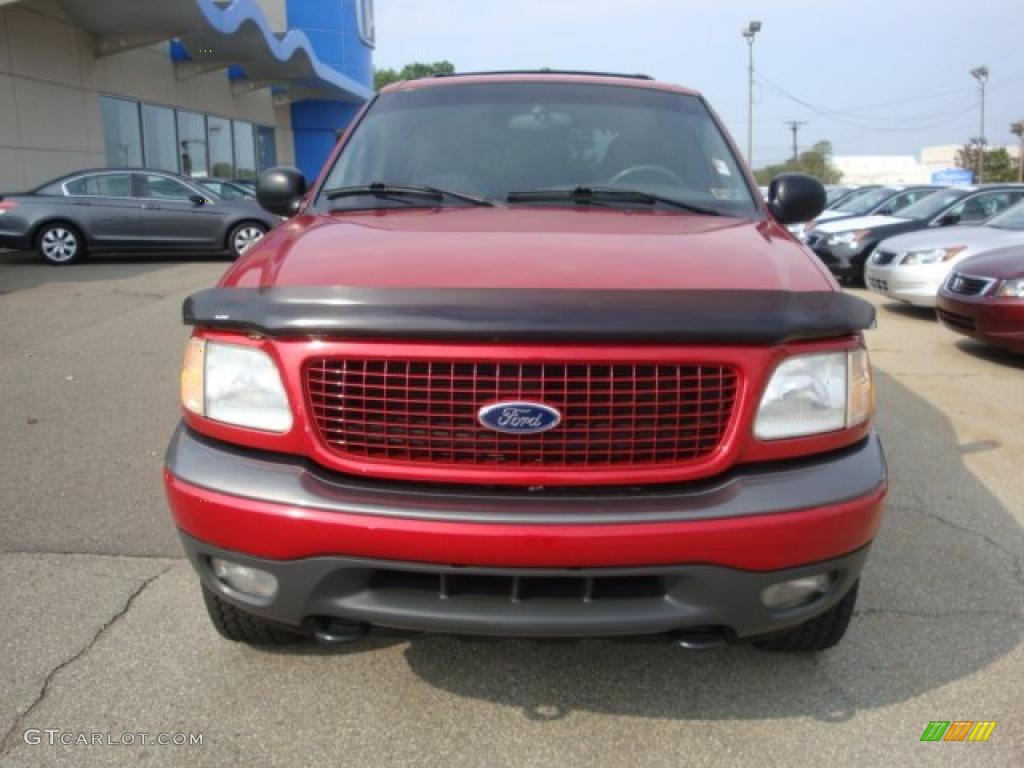 2001 Expedition XLT 4x4 - Laser Red / Medium Graphite photo #6