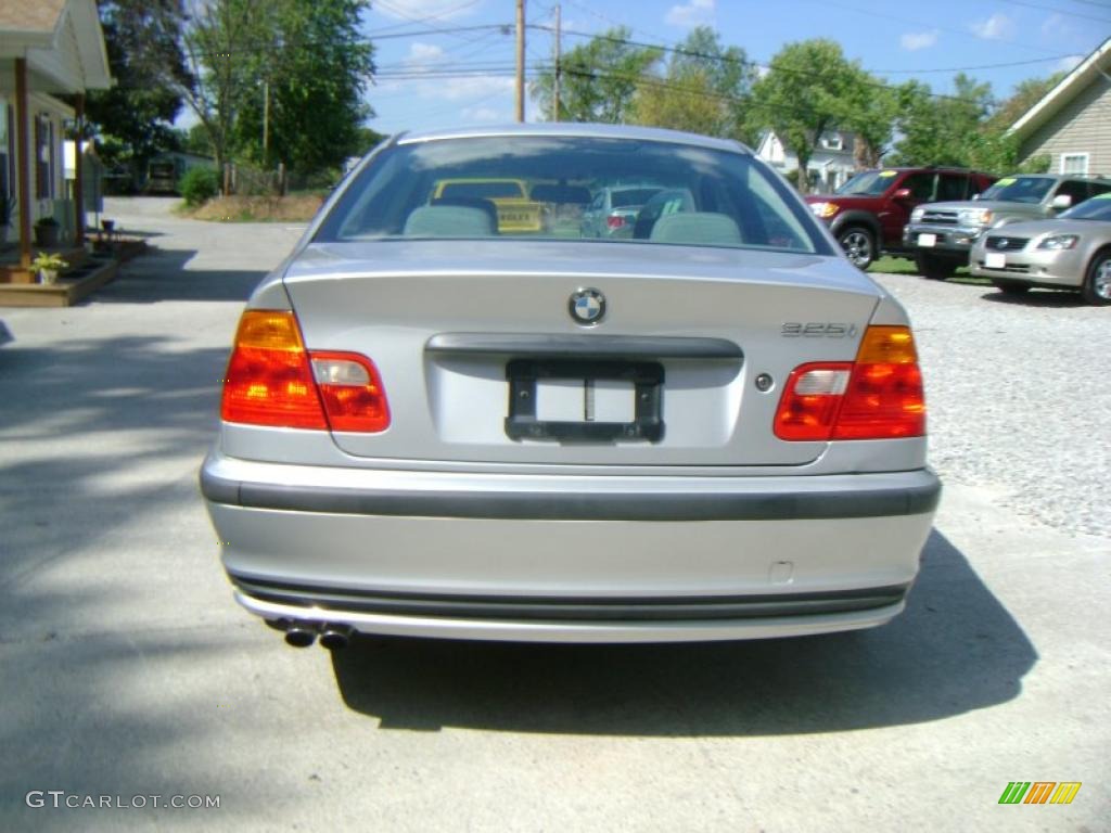 2001 3 Series 325i Sedan - Titanium Silver Metallic / Grey photo #6