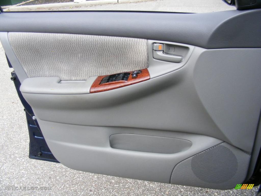2006 Corolla LE - Indigo Ink Pearl / Stone photo #25