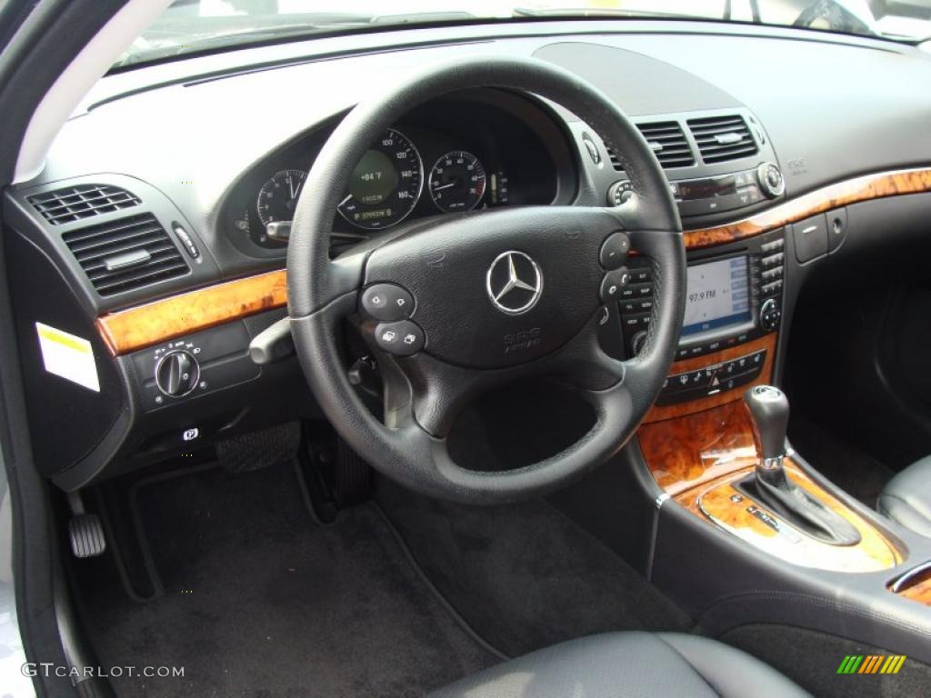 2008 E 350 Sedan - Flint Grey Metallic / Black photo #21