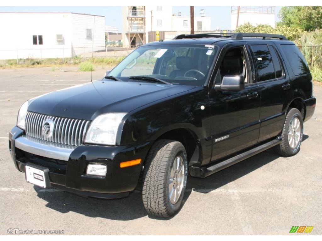 2007 Mountaineer AWD - Black / Charcoal Black photo #1