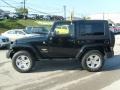 Black - Wrangler Sahara 4x4 Photo No. 2