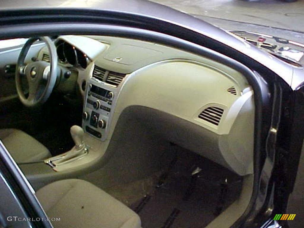 2010 Malibu LS Sedan - Taupe Gray Metallic / Titanium photo #7