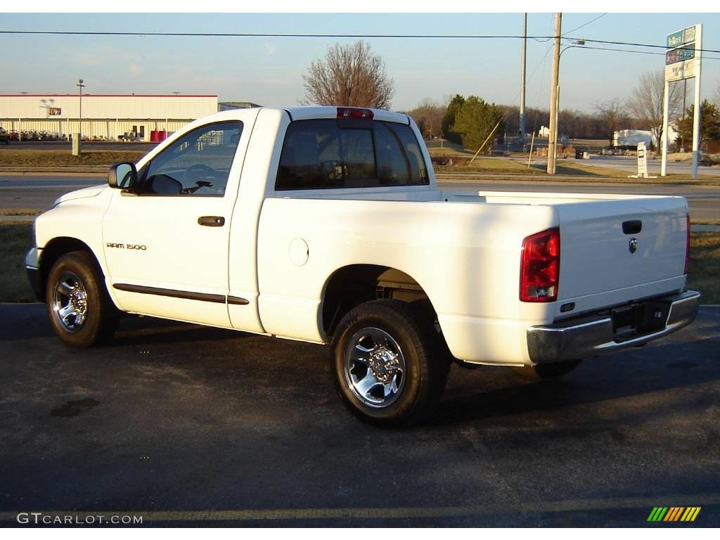 2005 Ram 1500 ST Regular Cab - Bright White / Dark Slate Gray photo #3