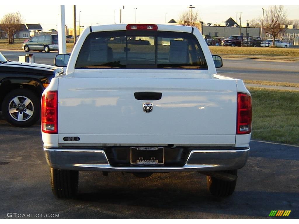 2005 Ram 1500 ST Regular Cab - Bright White / Dark Slate Gray photo #4