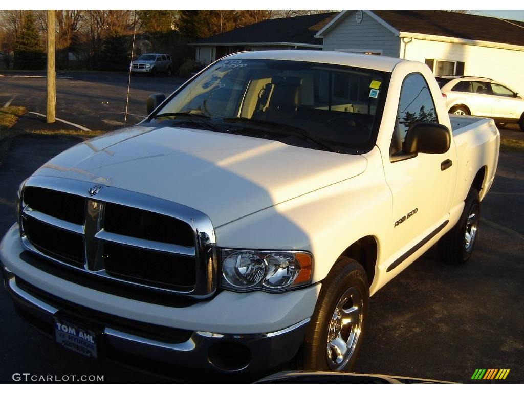2005 Ram 1500 ST Regular Cab - Bright White / Dark Slate Gray photo #7