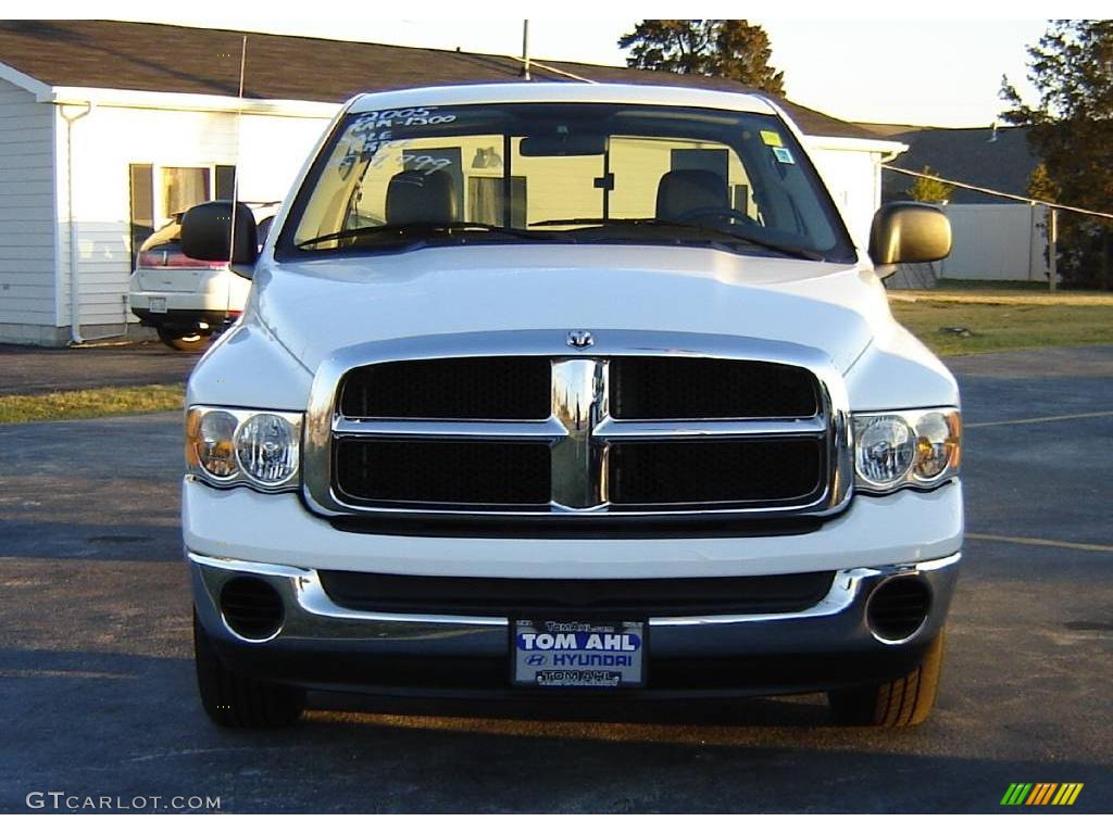 2005 Ram 1500 ST Regular Cab - Bright White / Dark Slate Gray photo #8