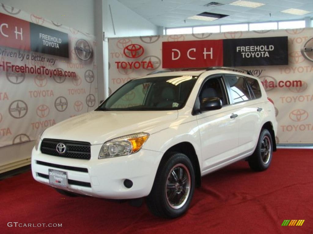 2007 RAV4 4WD - Super White / Ash Gray photo #1