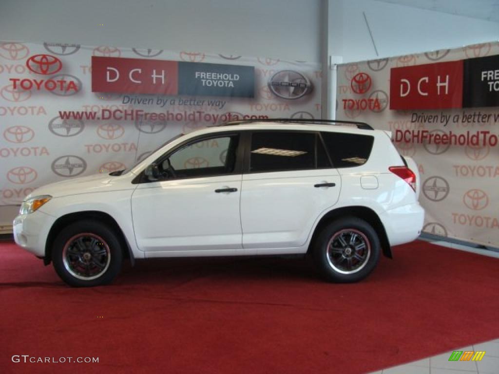 2007 RAV4 4WD - Super White / Ash Gray photo #5