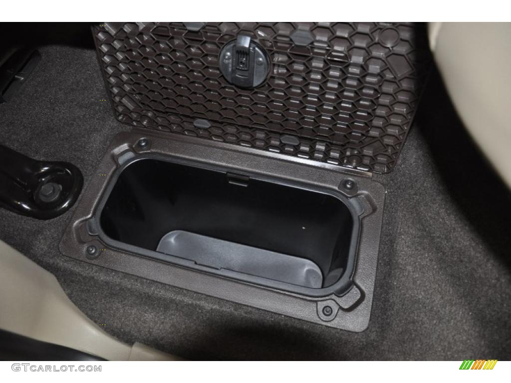 2011 Ram 1500 Laramie Crew Cab - Rugged Brown Pearl / Light Pebble Beige/Bark Brown photo #21