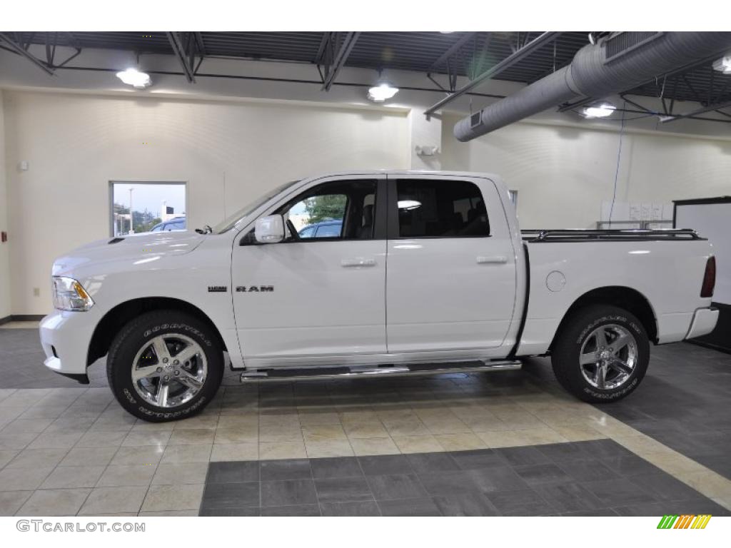 2010 Ram 1500 Sport Crew Cab - Stone White / Dark Slate Gray photo #1