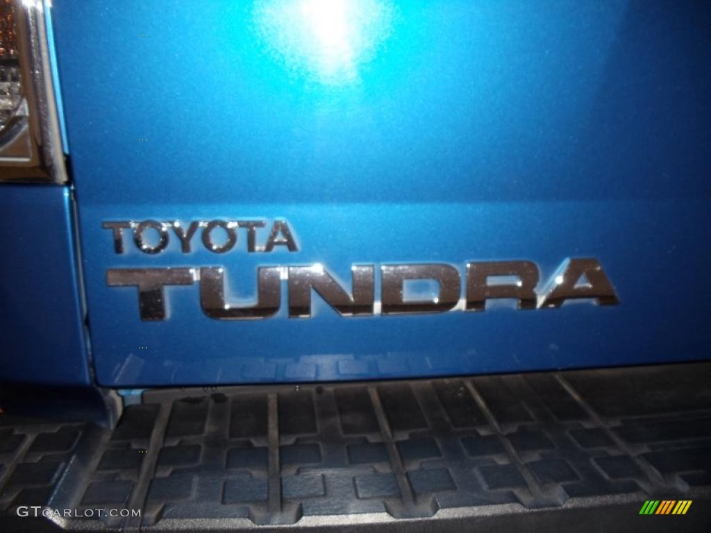 2008 Tundra SR5 CrewMax - Blue Streak Metallic / Beige photo #6