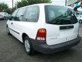 Vibrant White - Windstar LX Photo No. 4