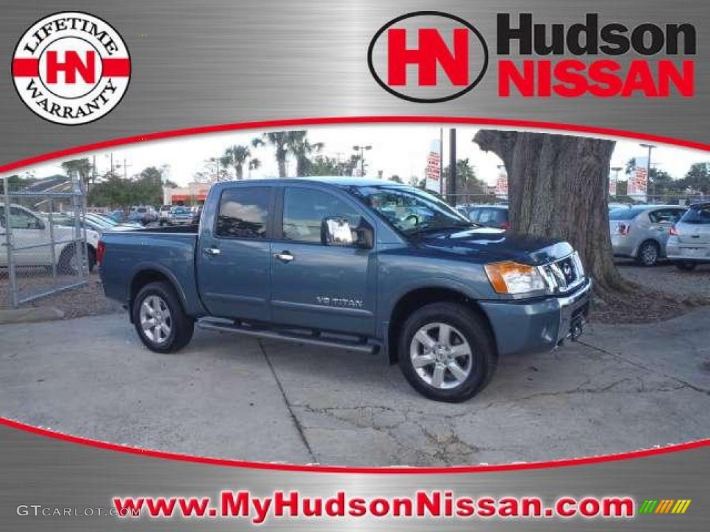 2010 Titan LE Crew Cab 4x4 - Blue Steel Metallic / Charcoal photo #1