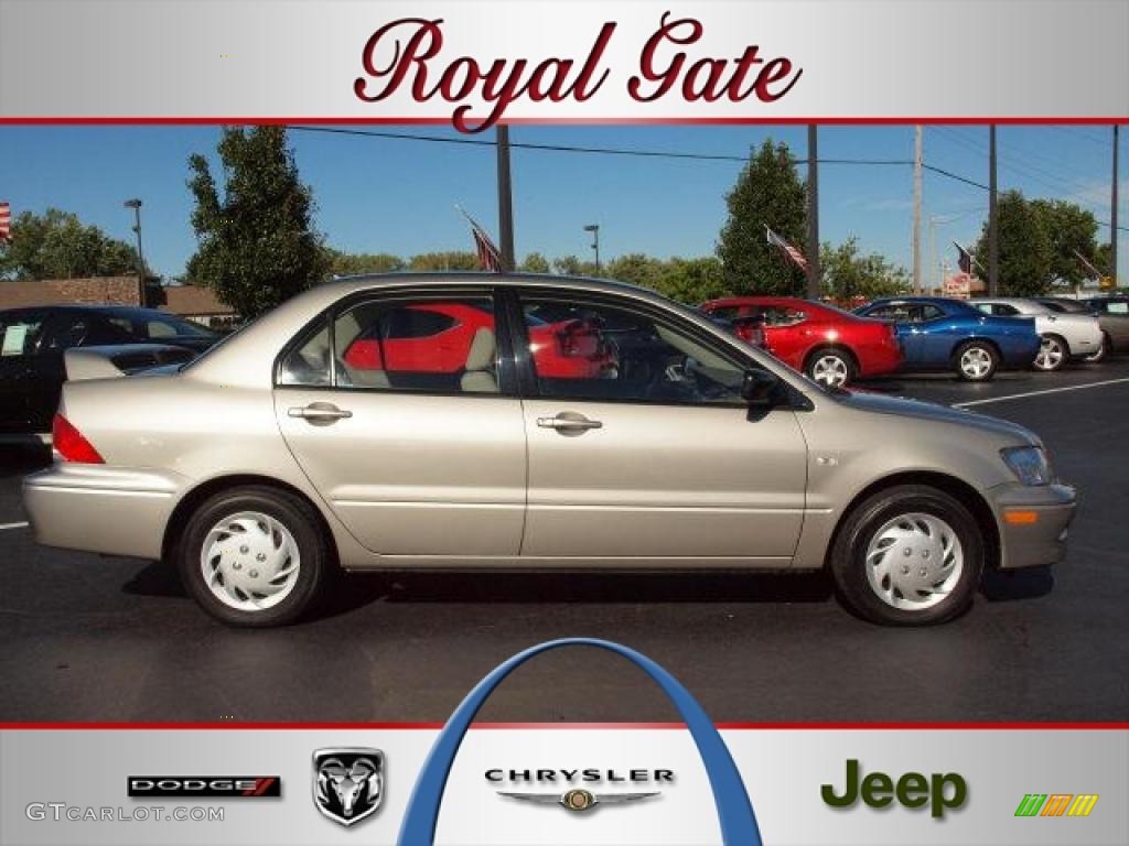 2003 Lancer ES - Coronado Sand Metallic / Tan photo #1