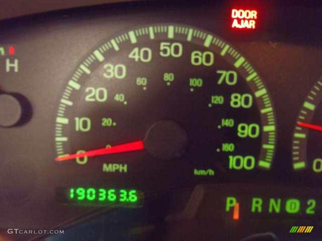 2000 F150 XL Regular Cab - Amazon Green Metallic / Medium Parchment photo #17
