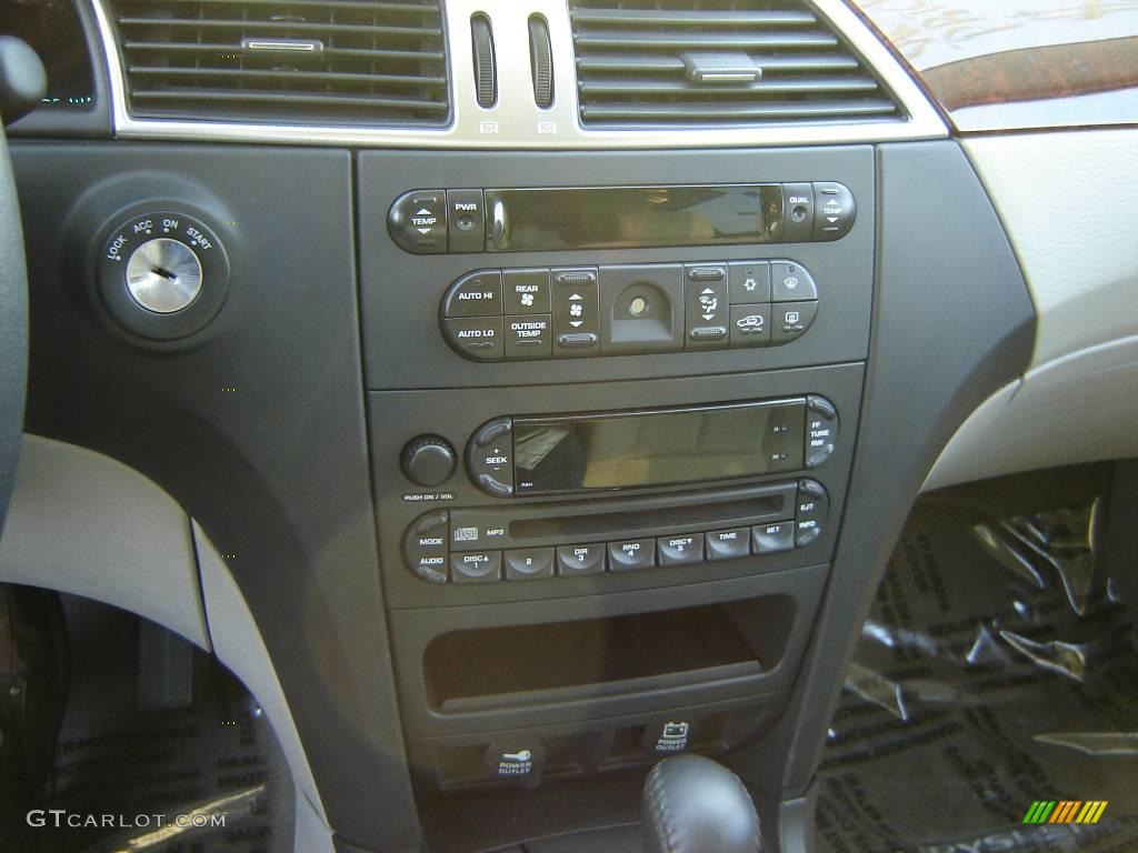 2007 Pacifica Touring - Cognac Crystal Pearl / Dark Khaki/Light Graystone photo #11