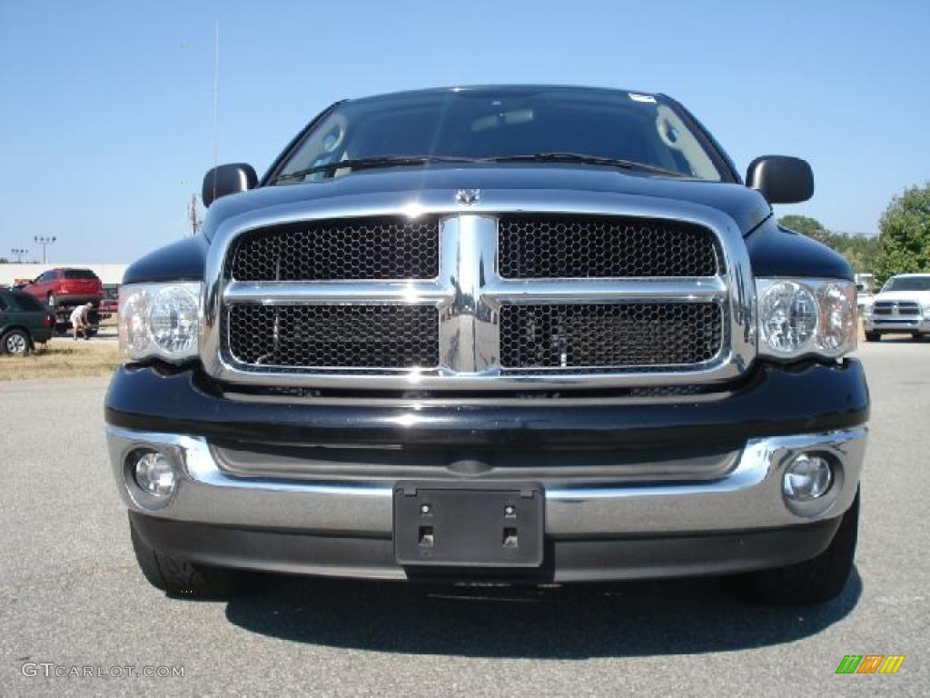 2005 Ram 1500 SLT Quad Cab - Black / Dark Slate Gray photo #8