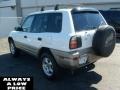 White - RAV4 4WD Photo No. 5