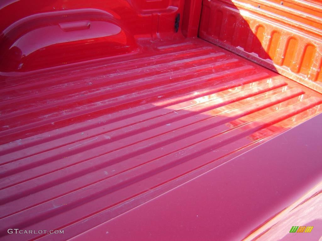 2006 Ram 1500 Big Horn Edition Quad Cab 4x4 - Flame Red / Medium Slate Gray photo #11
