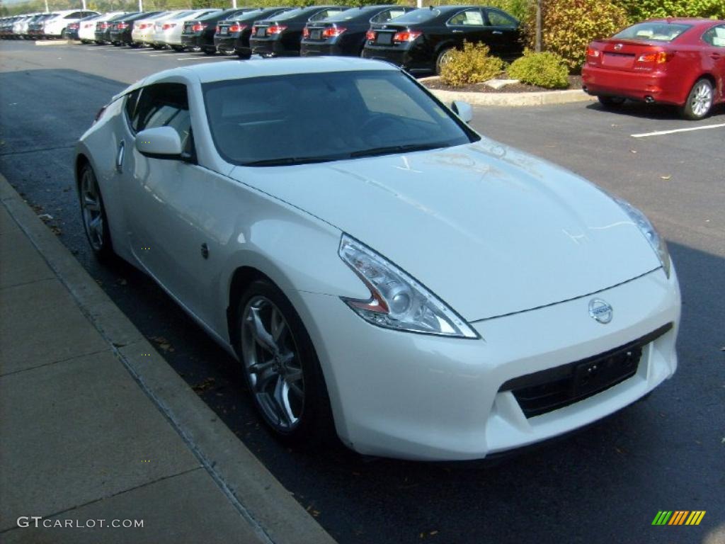 2009 370Z Sport Touring Coupe - Pearl White / Black Leather photo #6