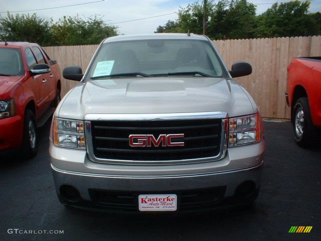2007 Sierra 1500 SLE Crew Cab - Silver Birch Metallic / Dark Titanium photo #2