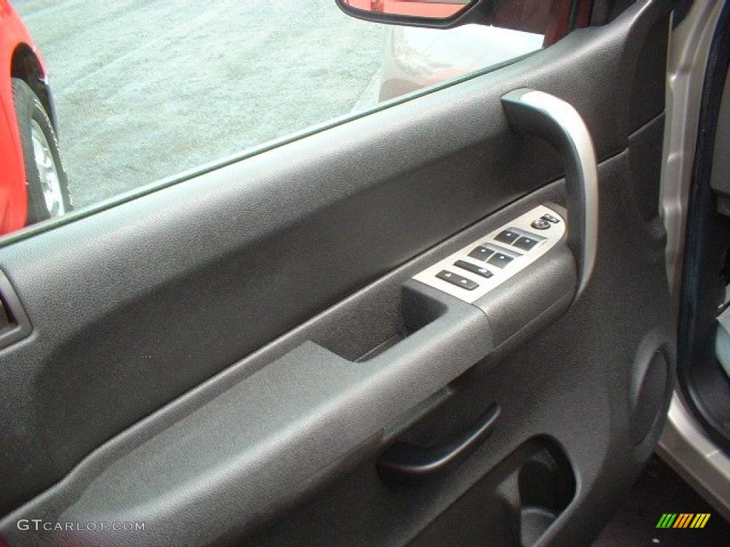 2007 Sierra 1500 SLE Crew Cab - Silver Birch Metallic / Dark Titanium photo #8