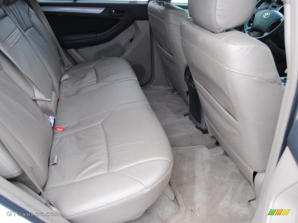 2004 4Runner SR5 - Natural White / Taupe photo #11