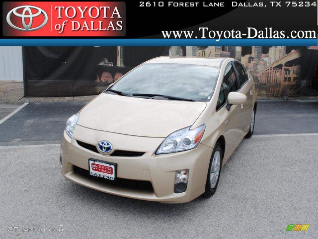 2010 Prius Hybrid II - Sandy Beach Metallic / Bisque photo #1