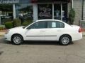 2005 White Chevrolet Malibu Sedan  photo #2