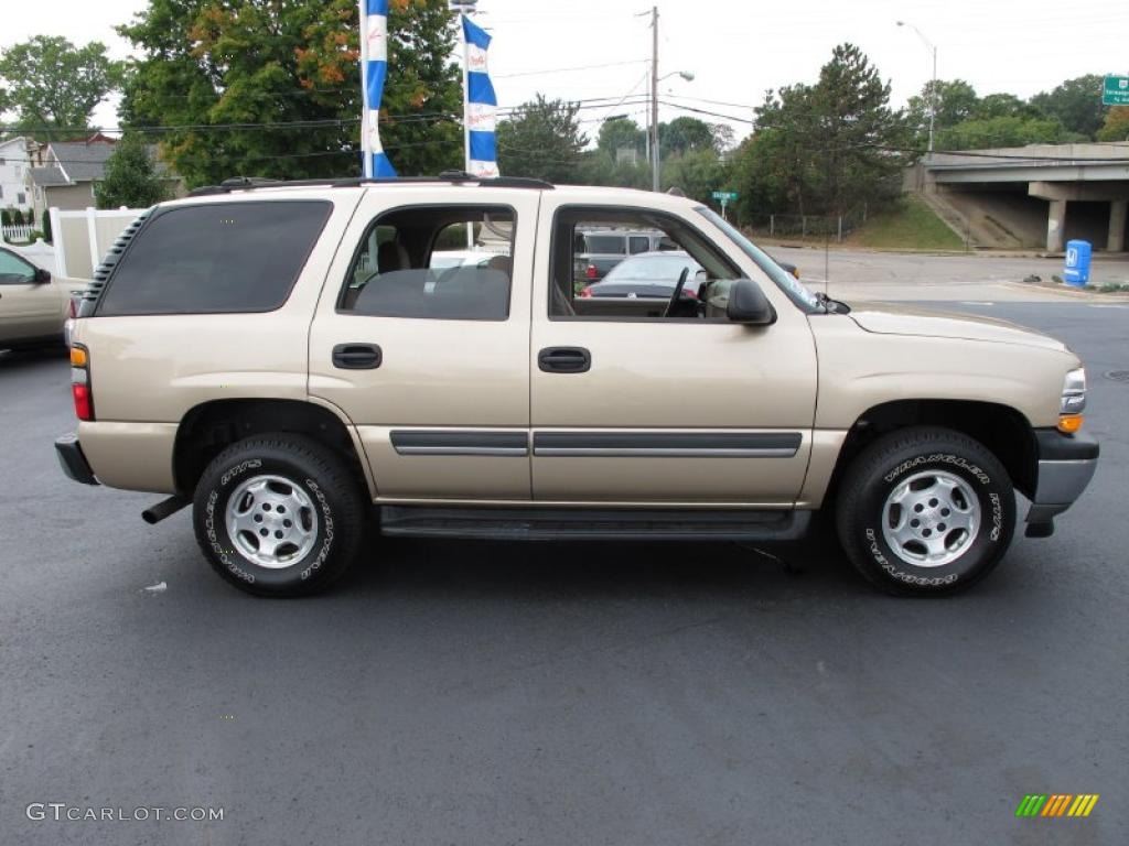 2005 Tahoe LS - Sandstone Metallic / Tan/Neutral photo #6