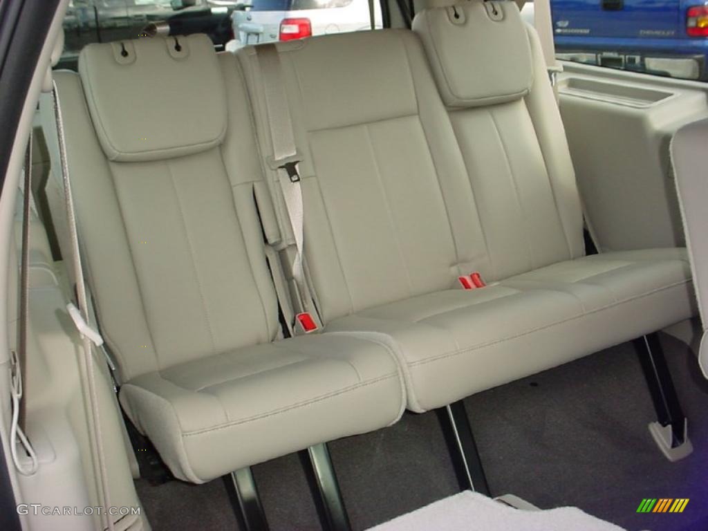2008 Ford Expedition EL Limited 4x4 Rear Seat Photo #37150976