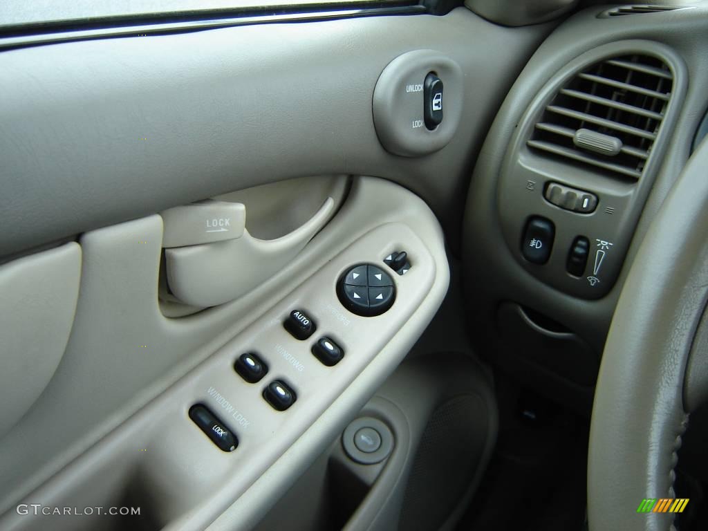 2003 Alero GLS Sedan - Ruby Red Metallic / Neutral photo #16