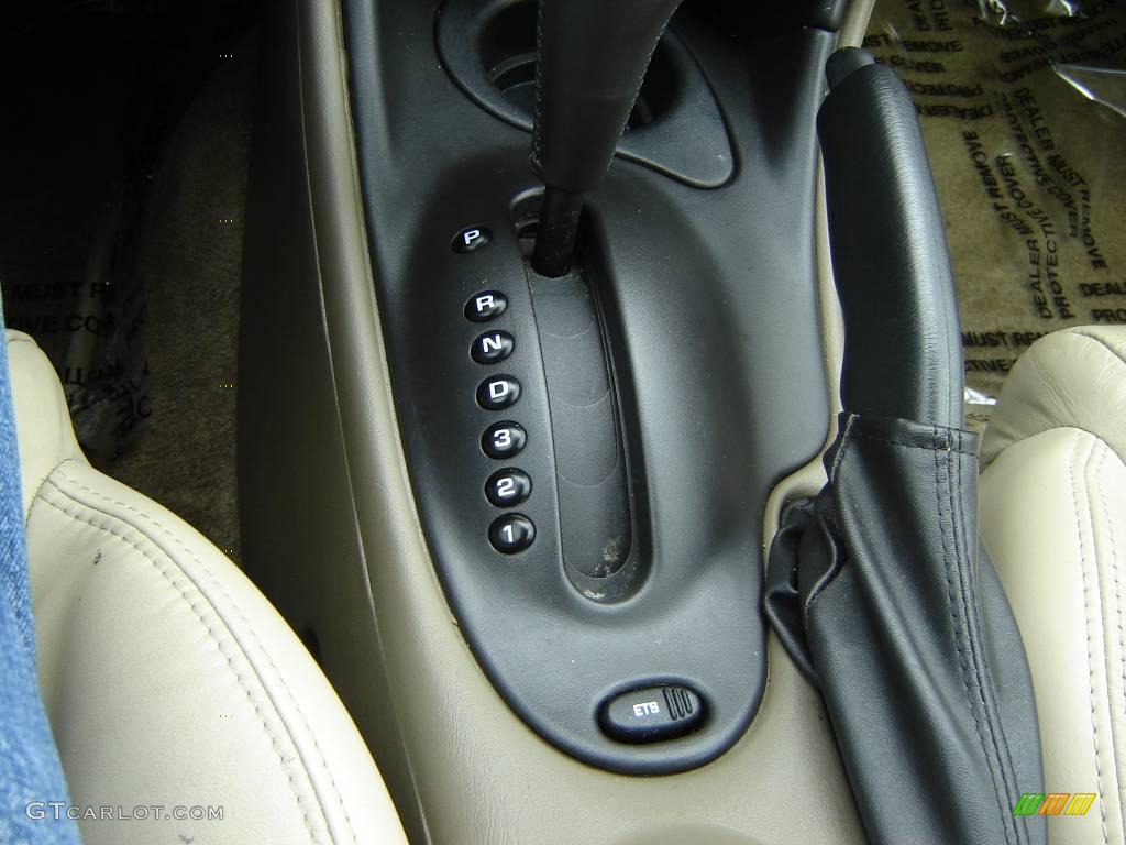 2003 Alero GLS Sedan - Ruby Red Metallic / Neutral photo #17