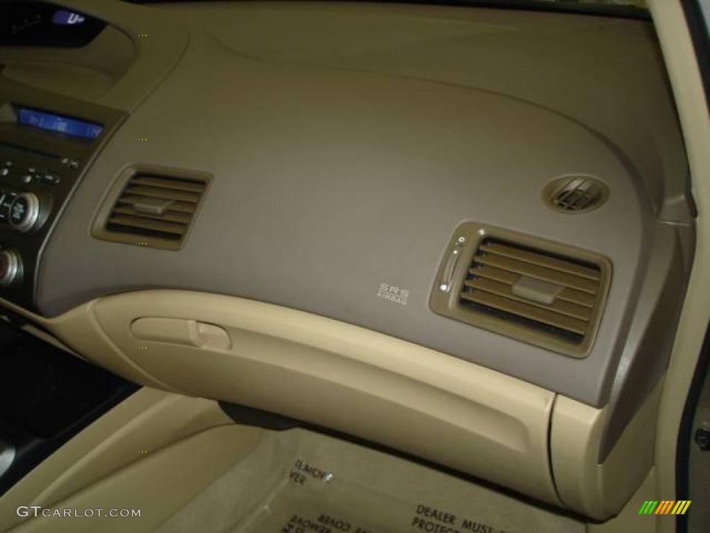 2008 Civic LX Sedan - Borrego Beige Metallic / Ivory photo #29
